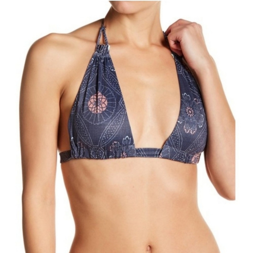 Tavil Lily Triangle Halter Bikini Top Size Medium